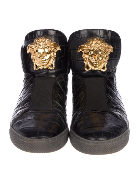 versace medusa head stencil on sneakers|Best 25+ Deals for Versace Medusa Sneakers .